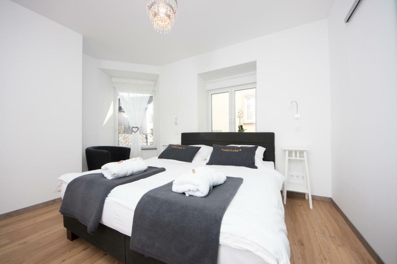 Апартаменти Eifel5Star - Burgfriedstrasse Даун Екстер'єр фото